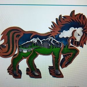 Absolutely fabulous 3 D scenic wooden horse decor. NWT!